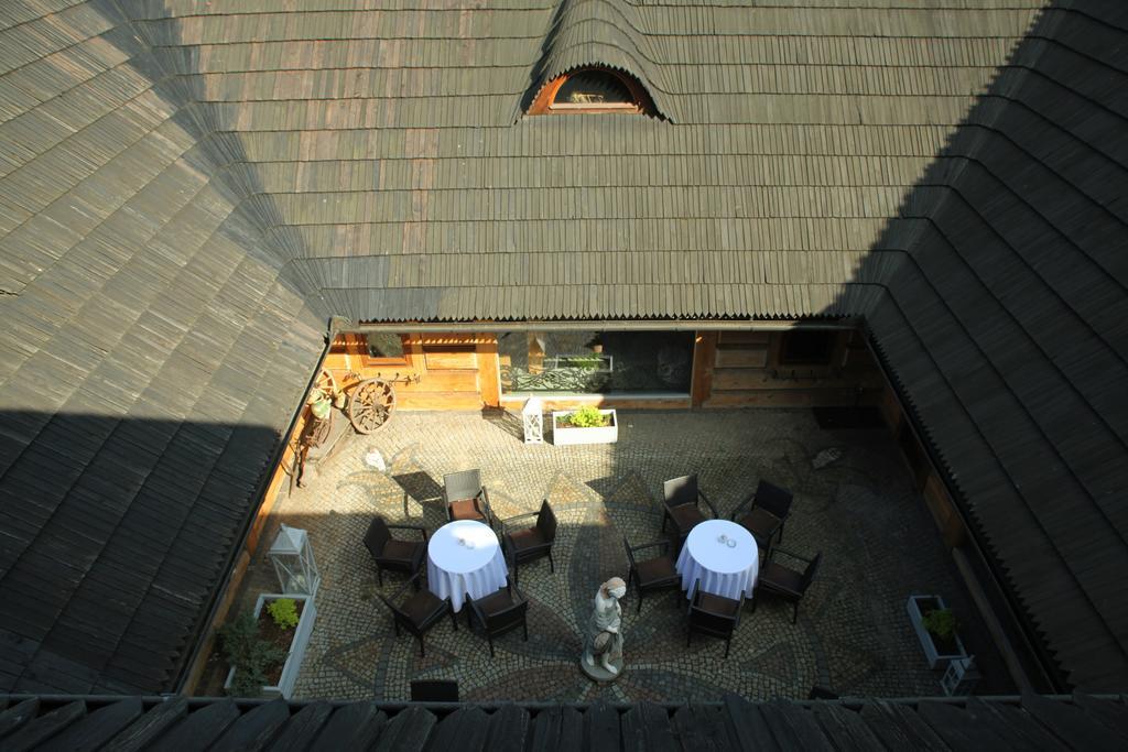 Hotel Zornica Poczesna Exterior foto